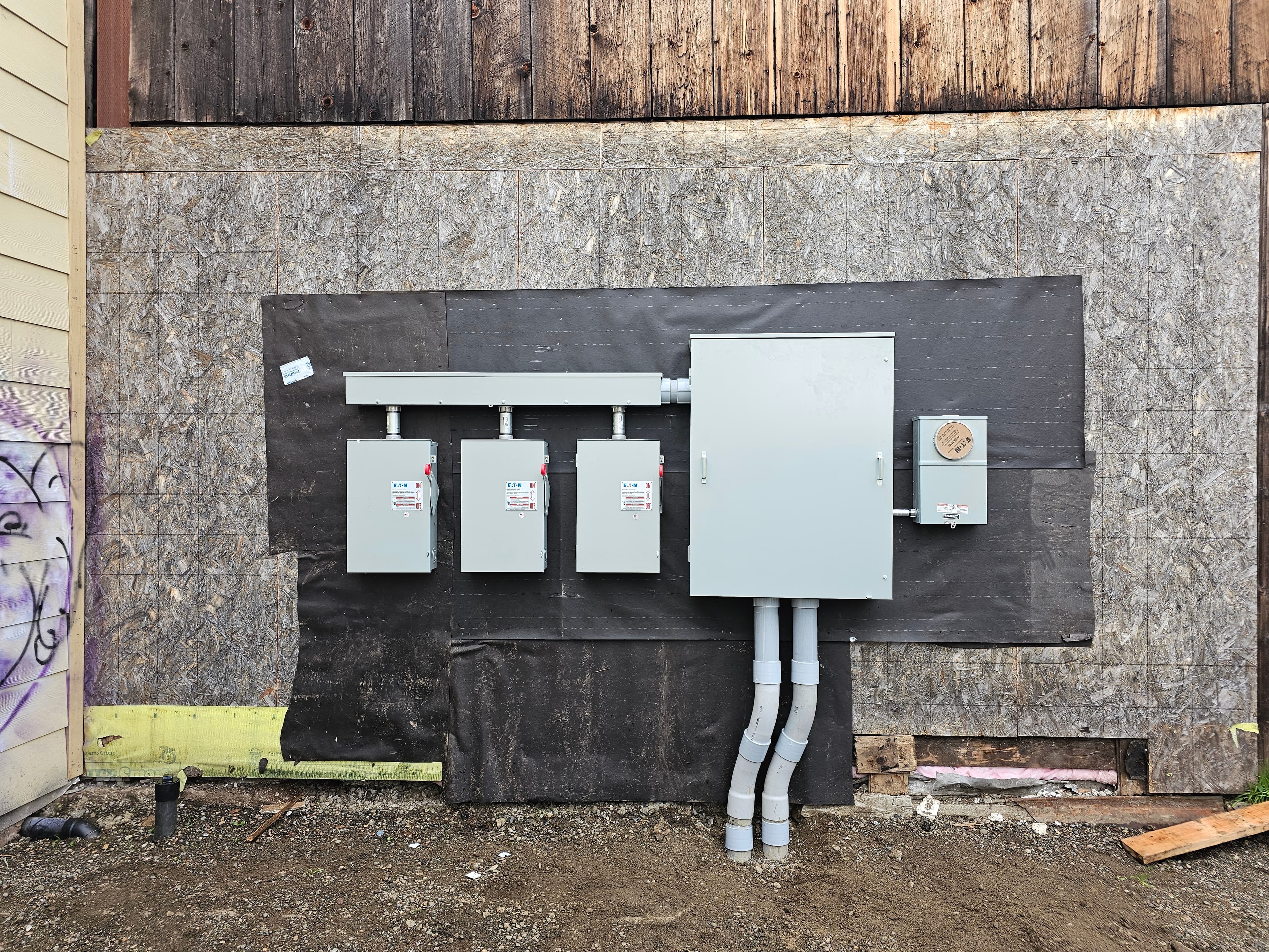 Commercial electrical service installation